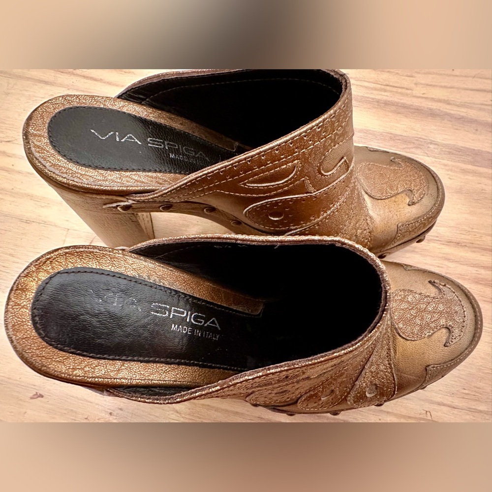 Via Spiga Bronze Women's Mules - Picture 6 of 10